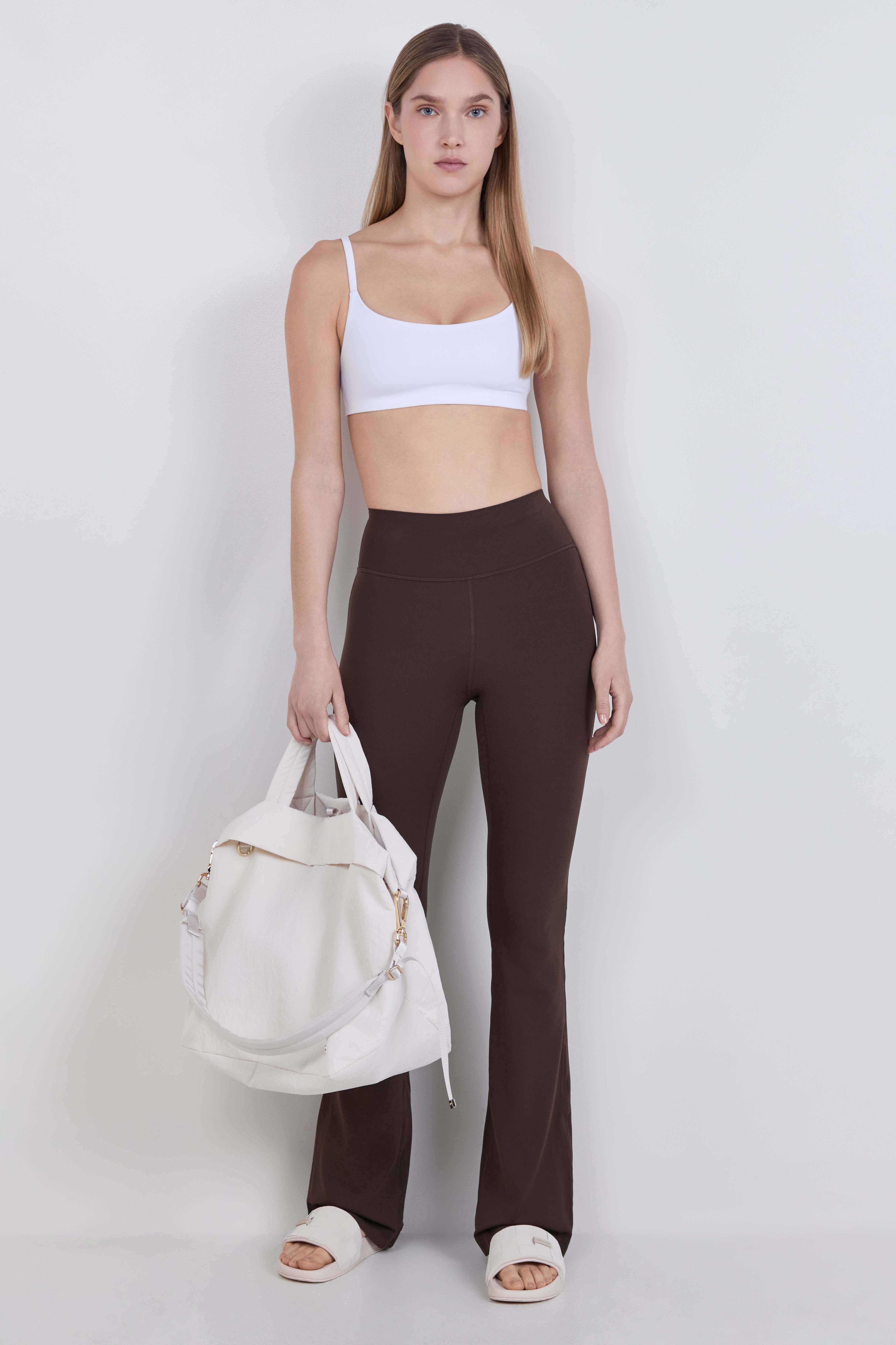 Groove Nulu High-Rise Flared Pant Regular